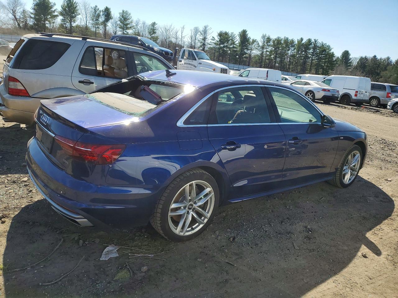 2021 AUDI A4 quattro Premium Plus