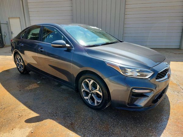 2019 KIA FORTE EX