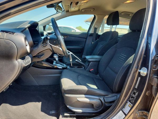 2019 KIA FORTE EX