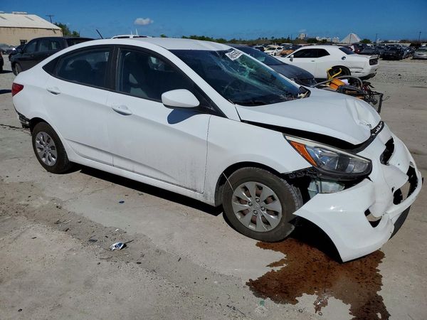 2017 HYUNDAI ACCENT SE Base