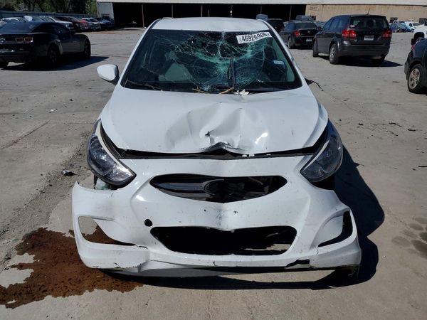 2017 HYUNDAI ACCENT SE Base