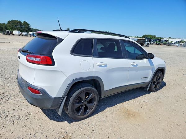 2018 JEEP CHEROKEE LATITUDE FWD