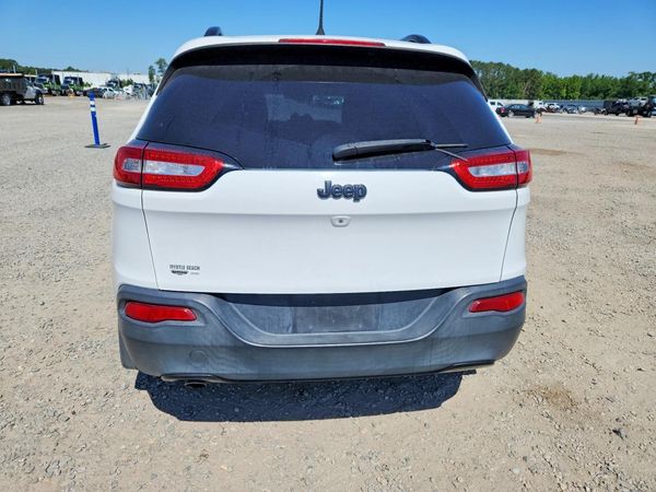 2018 JEEP CHEROKEE LATITUDE FWD