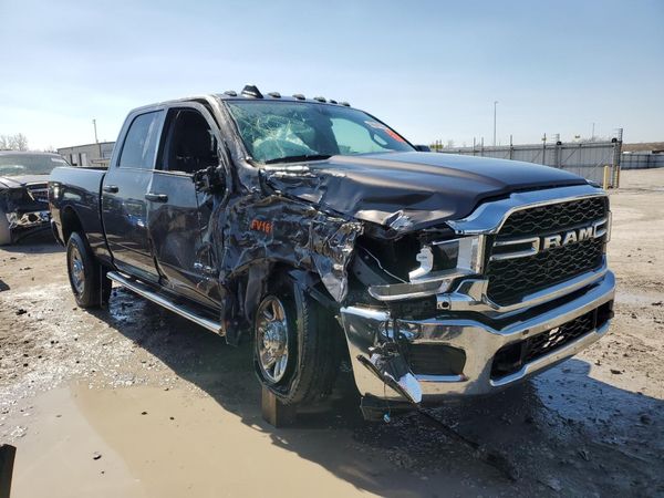 2022 RAM 2500 TRADESMAN CREW CAB 4X4