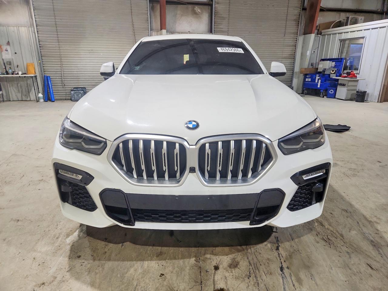 2021 BMW X6 xDrive40i