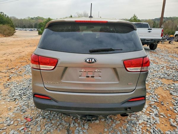 2017 KIA SORENTO L, LX