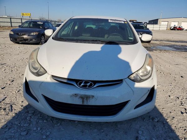 2014 HYUNDAI ELANTRA