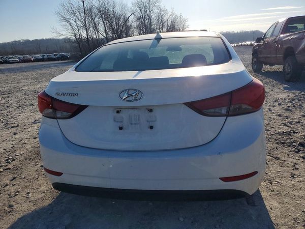 2014 HYUNDAI ELANTRA