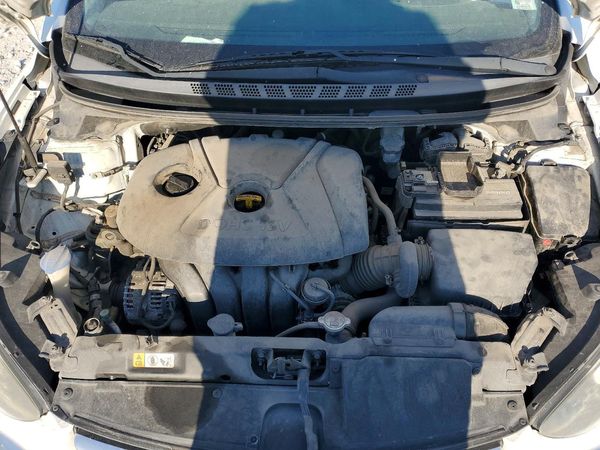 2014 HYUNDAI ELANTRA