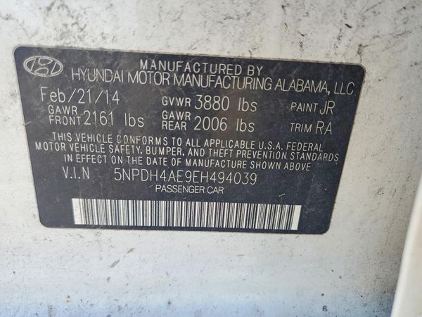 2014 HYUNDAI ELANTRA