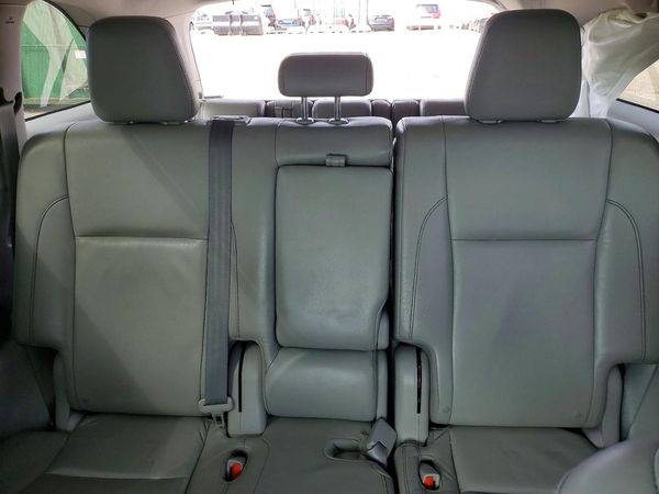2016 TOYOTA HIGHLANDER