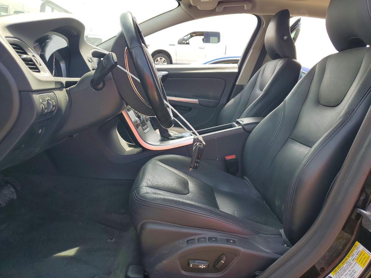2018 VOLVO S60 Premier