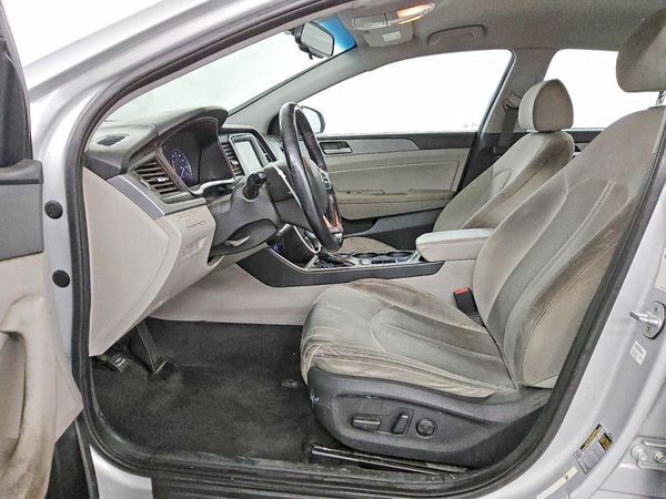 2019 HYUNDAI SONATA
