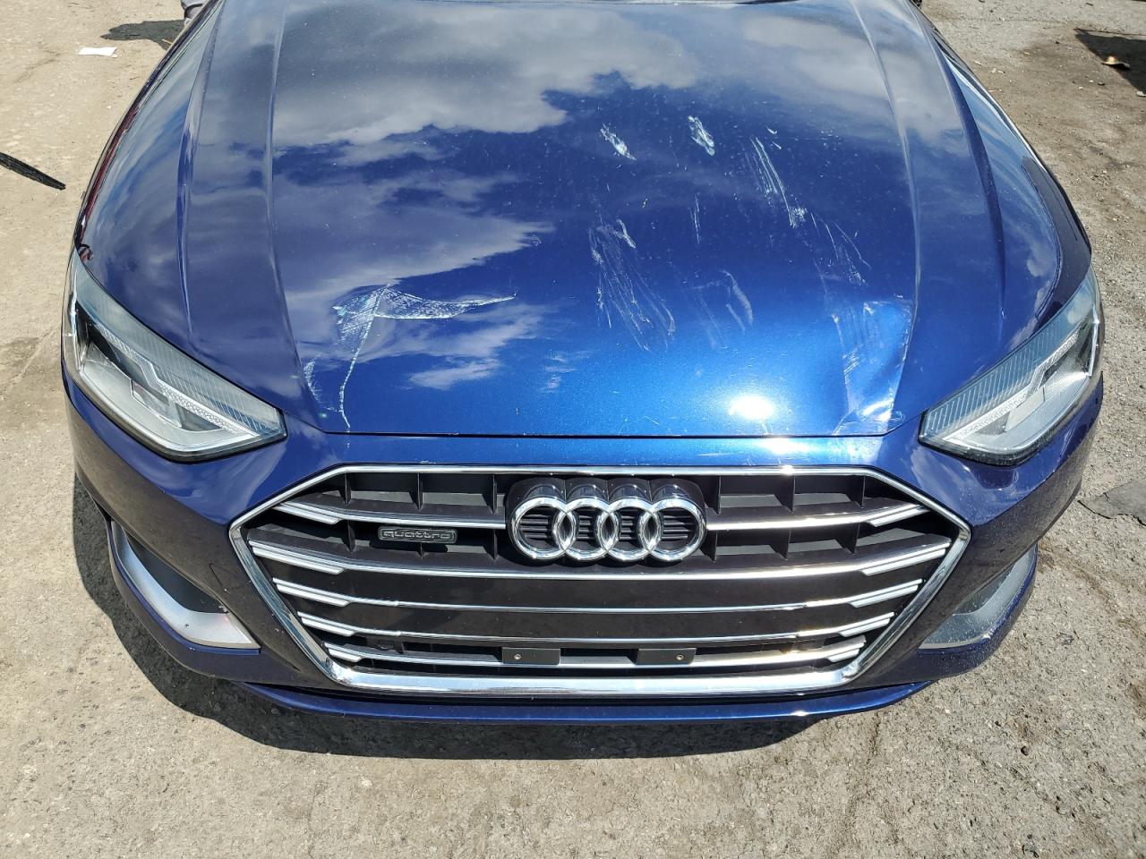 2022 AUDI A4