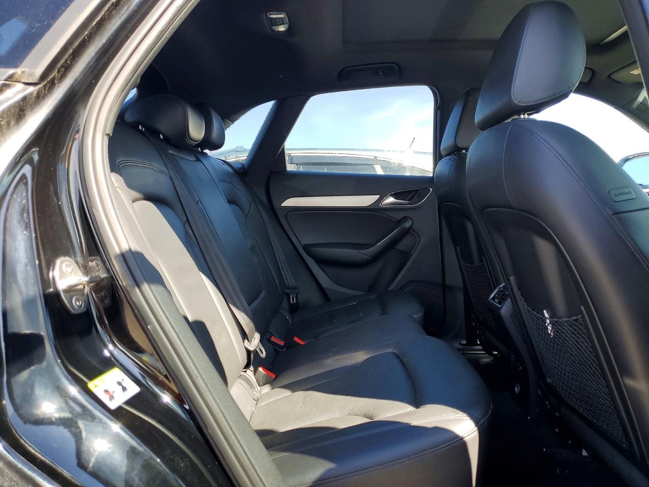 2017 AUDI Q3 quattro Premium