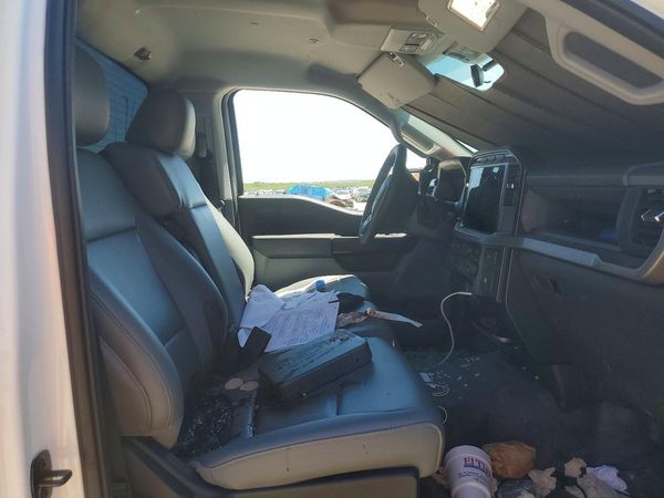 2024 FORD F150