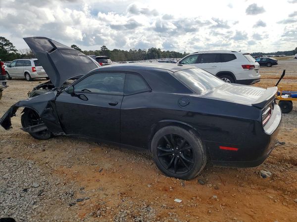 2016 DODGE CHALLENGER SXT Plus