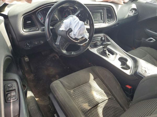 2016 DODGE CHALLENGER SXT Plus