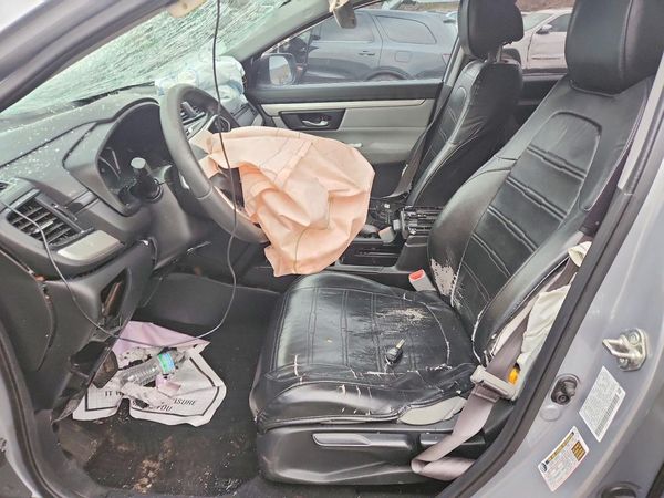 2019 HONDA CRV LX — DENT
