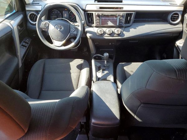 2017 TOYOTA RAV4 LE