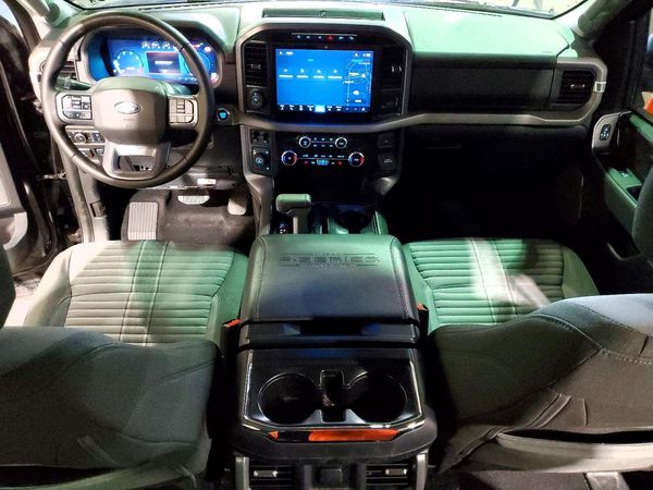 2024 FORD F150
