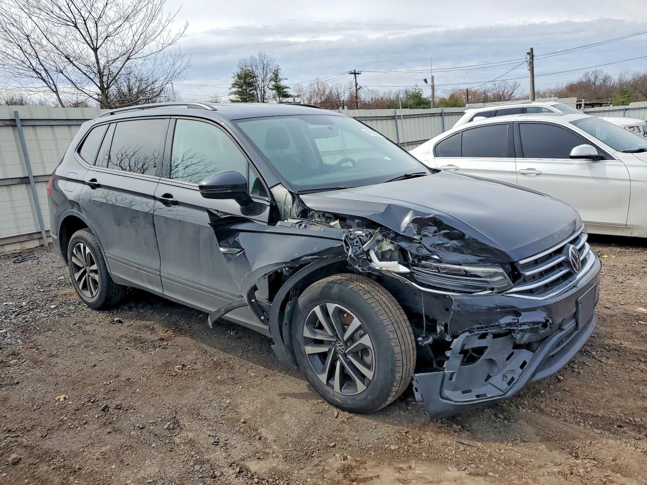 2022 VOLKSWAGEN TIGUAN 4Motion S