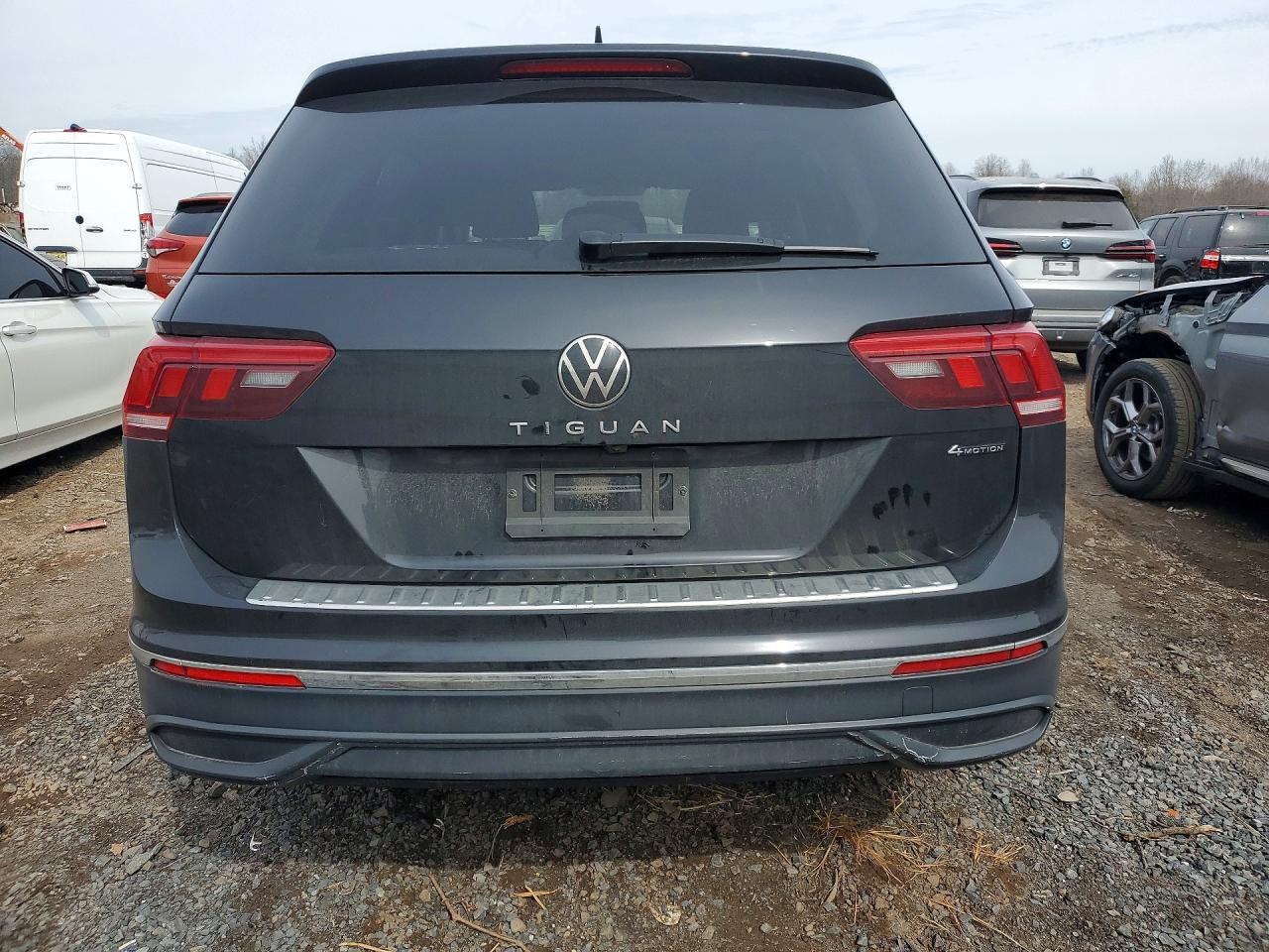 2022 VOLKSWAGEN TIGUAN 4Motion S