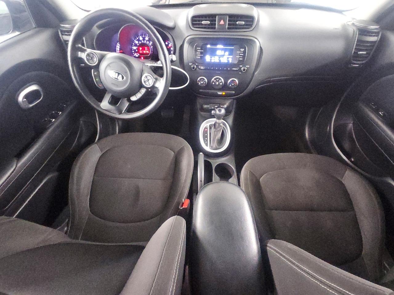 2017 KIA SOUL Base