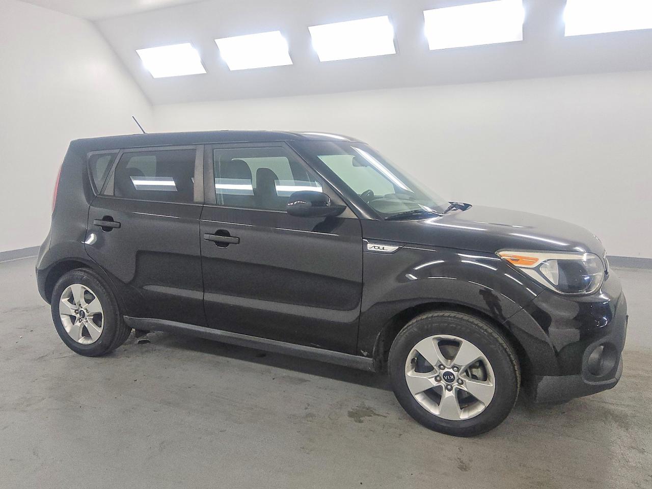 2017 KIA SOUL Base