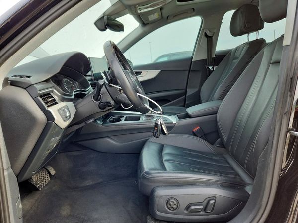 2020 AUDI A4