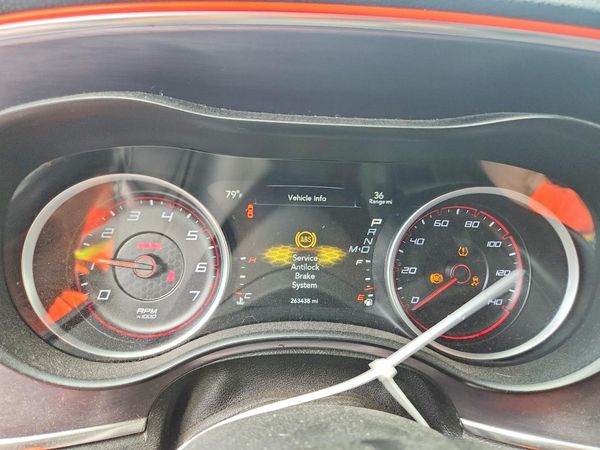 2016 DODGE CHARGER SE