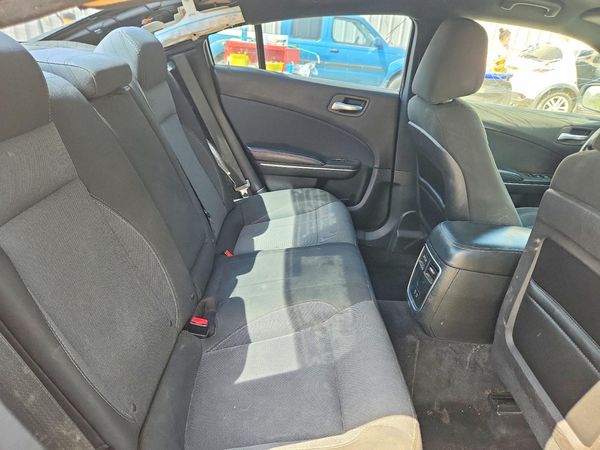 2016 DODGE CHARGER SE