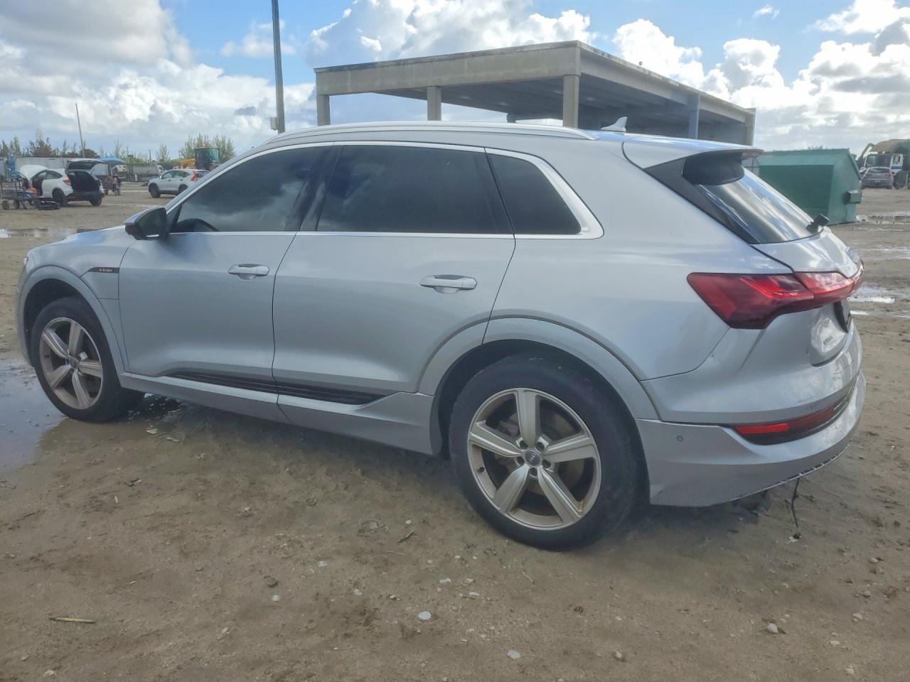 2019 AUDI E-TRON