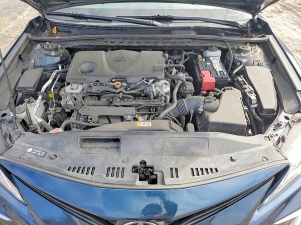 2021 TOYOTA CAMRY XLE