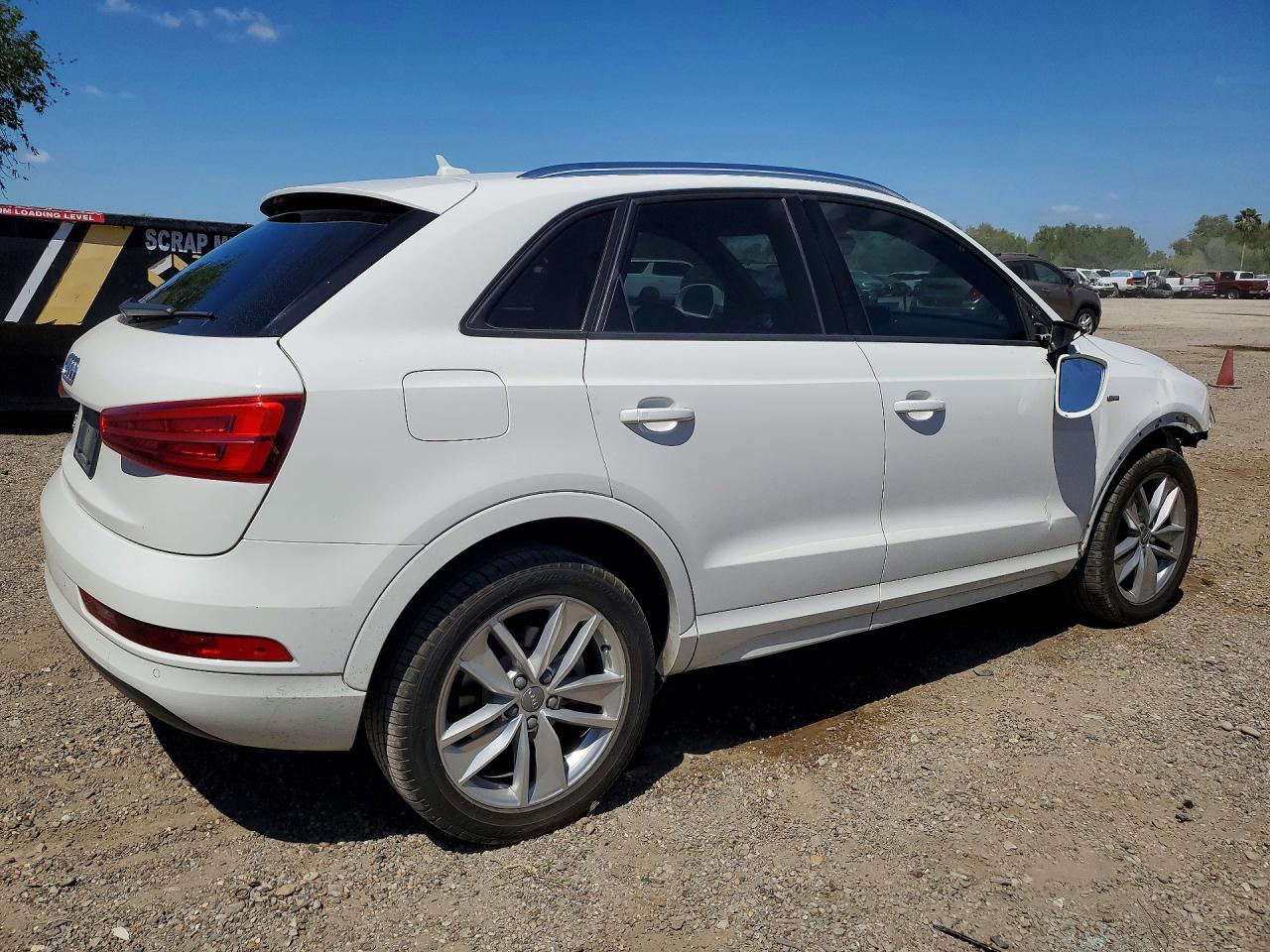 2018 AUDI Q3
