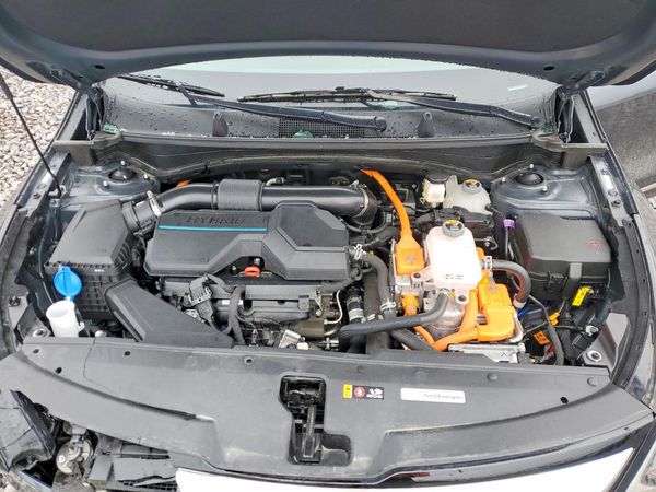 2023 KIA SPORTAGE HYBRID