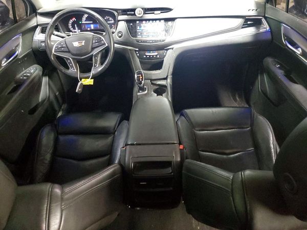 2017 CADILLAC XT5 Premium Luxury