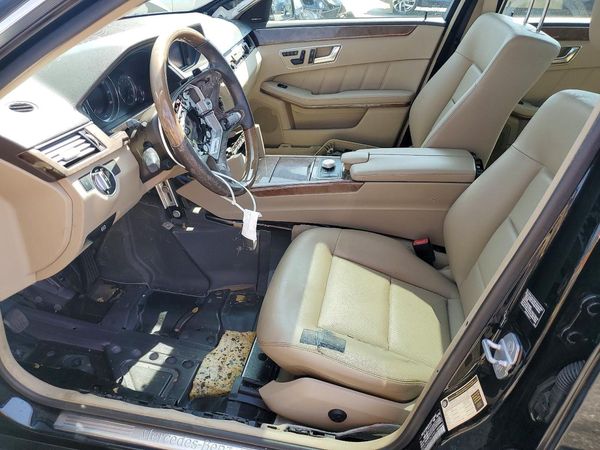 2012 MERCEDES-BENZ E