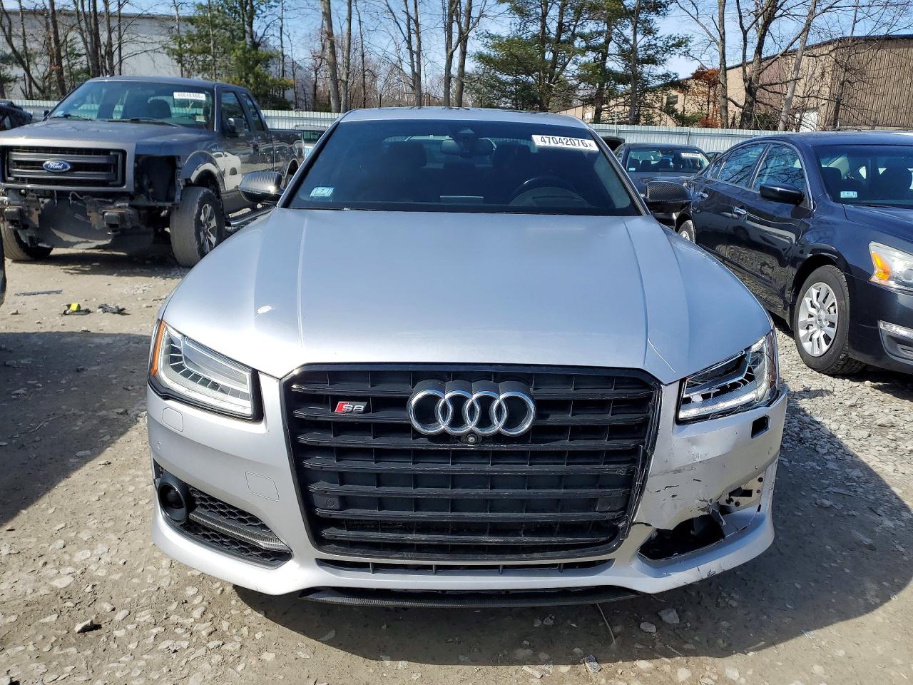 2017 AUDI S8 quattro Plus