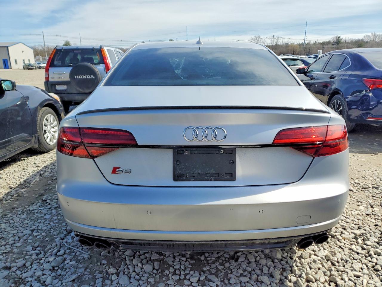 2017 AUDI S8 quattro Plus