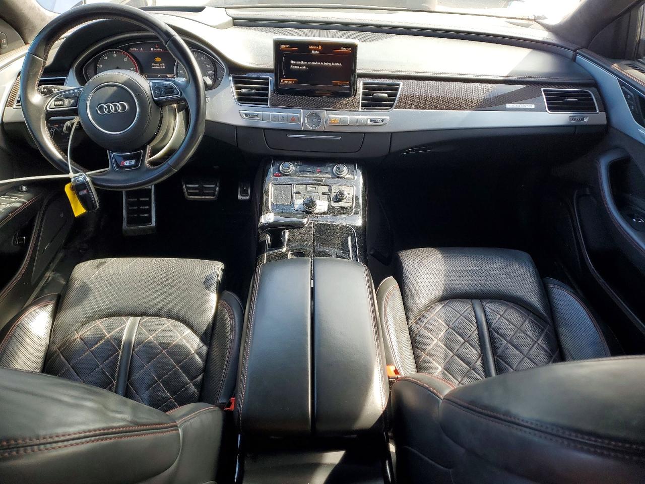 2017 AUDI S8 quattro Plus