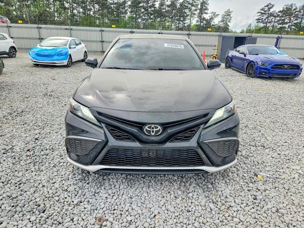 2021 TOYOTA CAMRY