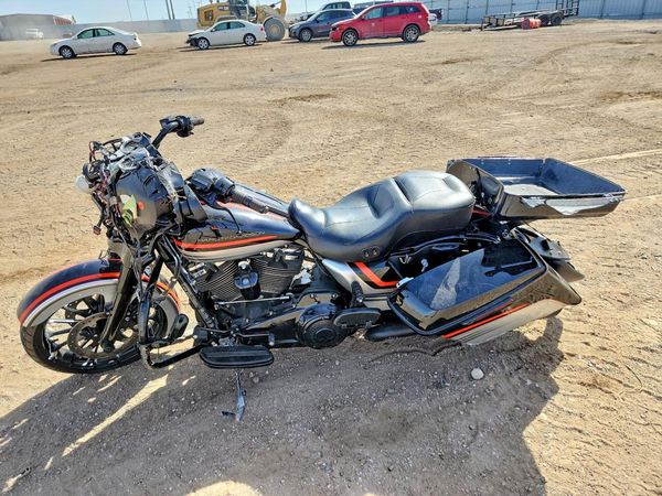 2018 HARLEY-DAVIDSON FLHXS