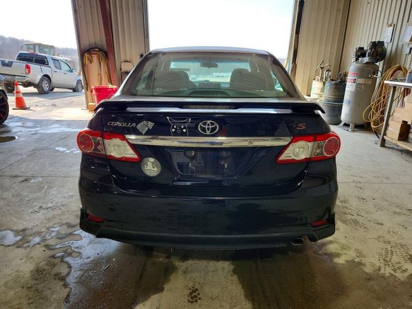 2012 TOYOTA COROLLA