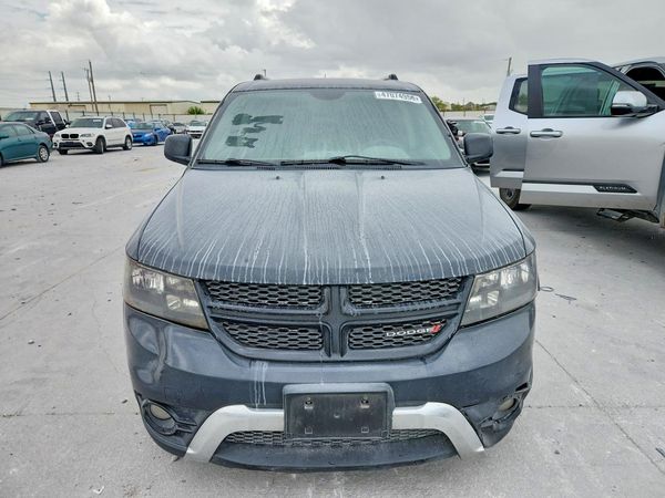 2017 DODGE JOURNEY Crossroad, Limited