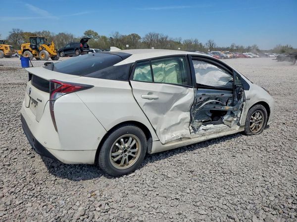 2018 TOYOTA PRIUS