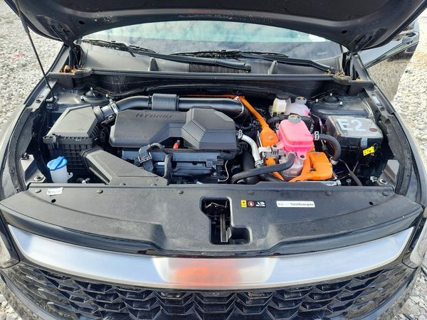 2025 KIA SPORTAGE HYBRID