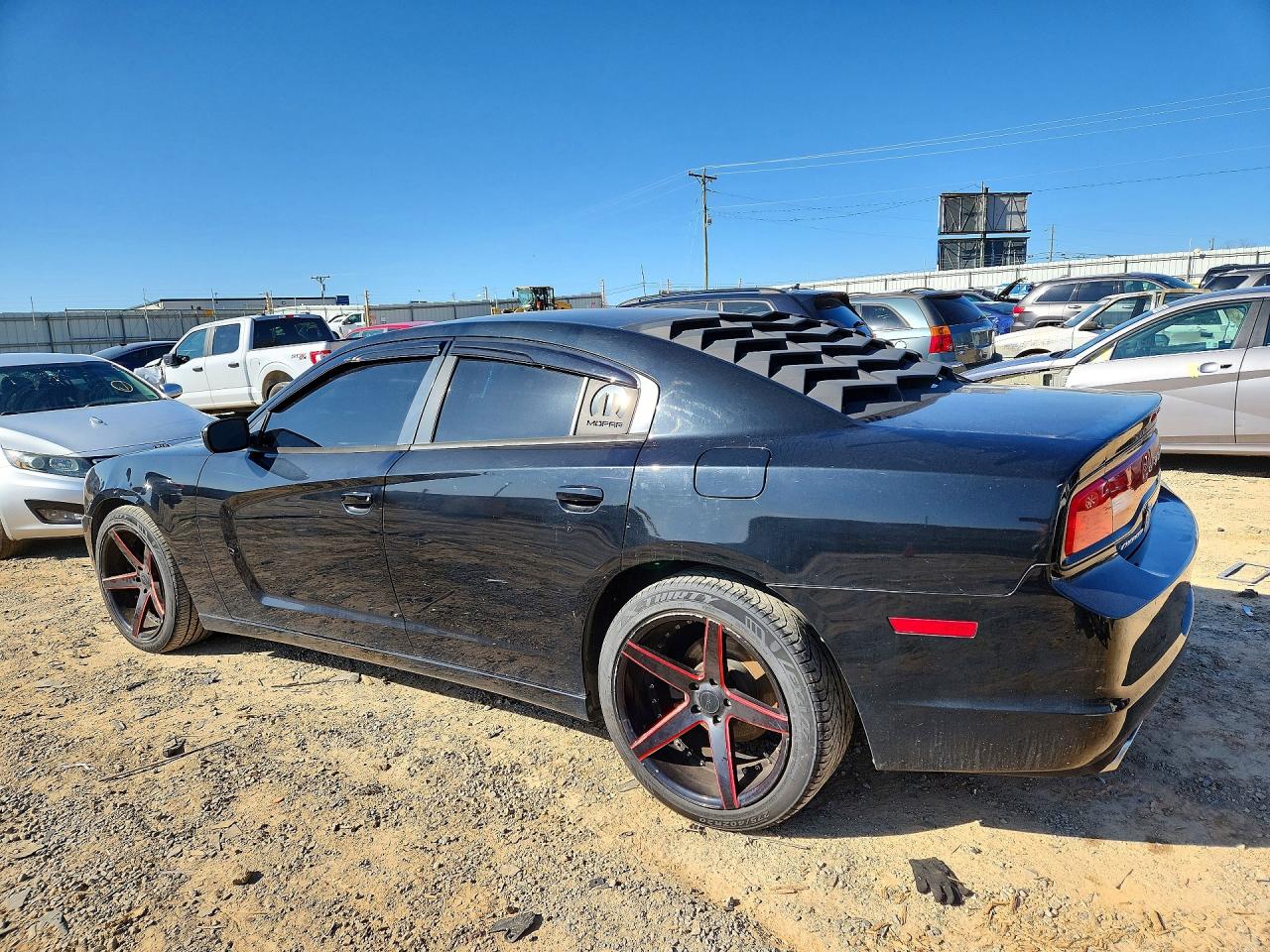 2013 DODGE CHARGER SE