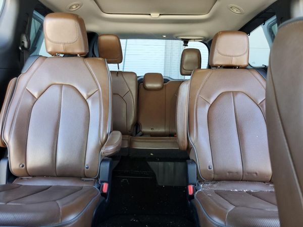 2017 CHRYSLER PACIFICA