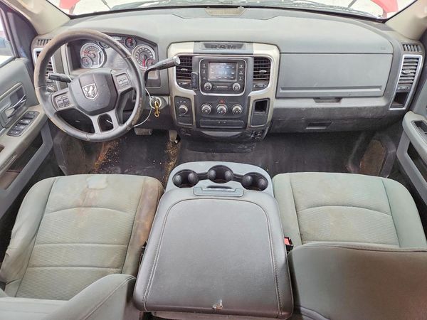 2013 RAM 1500 SLT